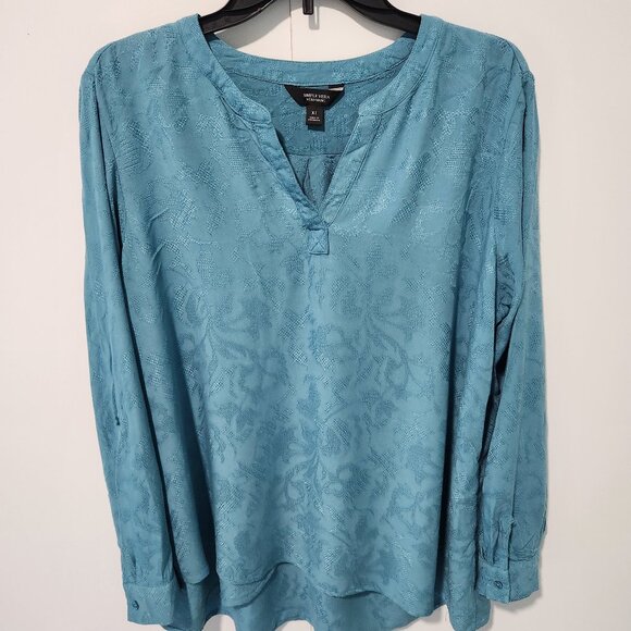 Simply Vera Vera Wang Tops - Simply Vera Vera Wang Blue Jacquard V-neck long sleeve BOHO top blouse shirt XL